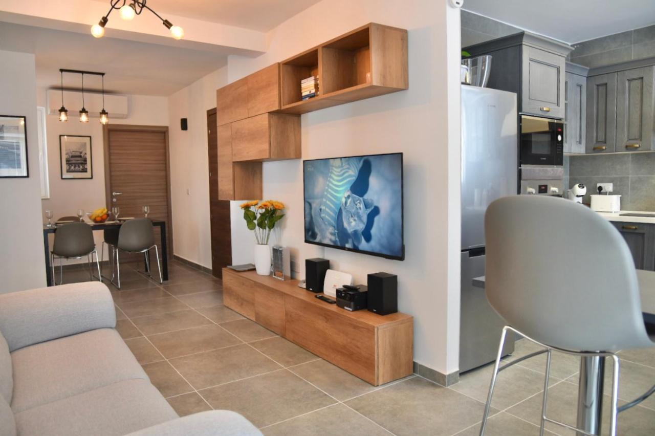 Bright & Modern 2-Bedroom, 4Th Floor Apartment In Gzira, Malta المظهر الخارجي الصورة