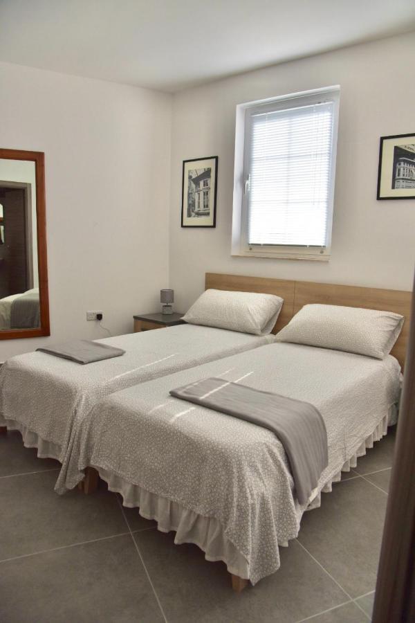 Bright & Modern 2-Bedroom, 4Th Floor Apartment In Gzira, Malta المظهر الخارجي الصورة