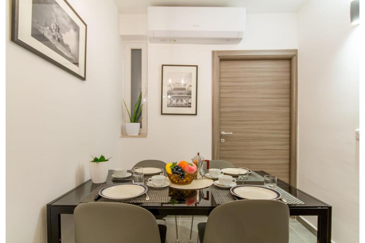 Bright & Modern 2-Bedroom, 4Th Floor Apartment In Gzira, Malta المظهر الخارجي الصورة
